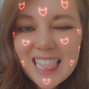 Meet your Posher, Brooke